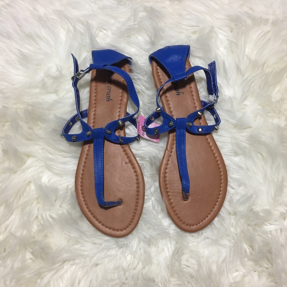 Pink crush blue leather sandals with silver spikes